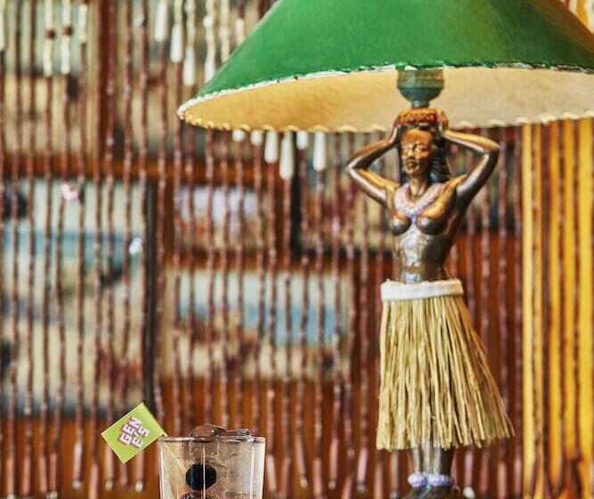 בית מלון כפרי Graduate By Hilton Iowa City