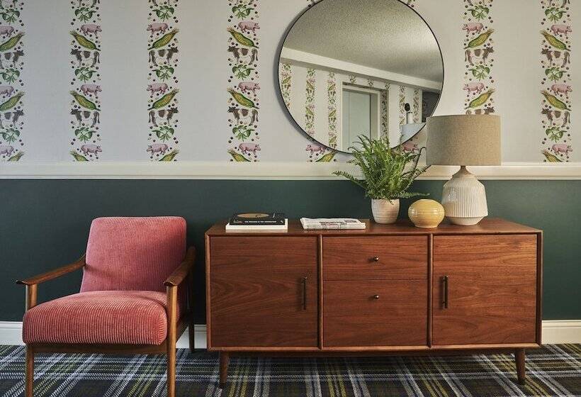 בית מלון כפרי Graduate By Hilton Iowa City