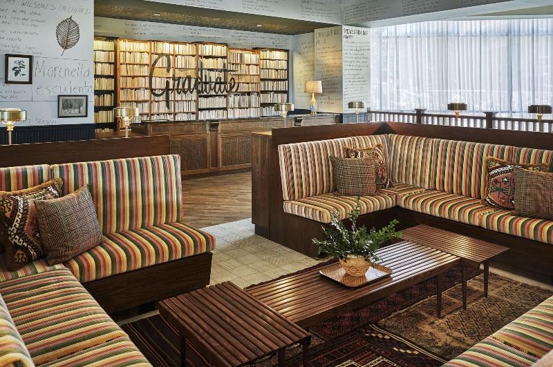 בית מלון כפרי Graduate By Hilton Iowa City