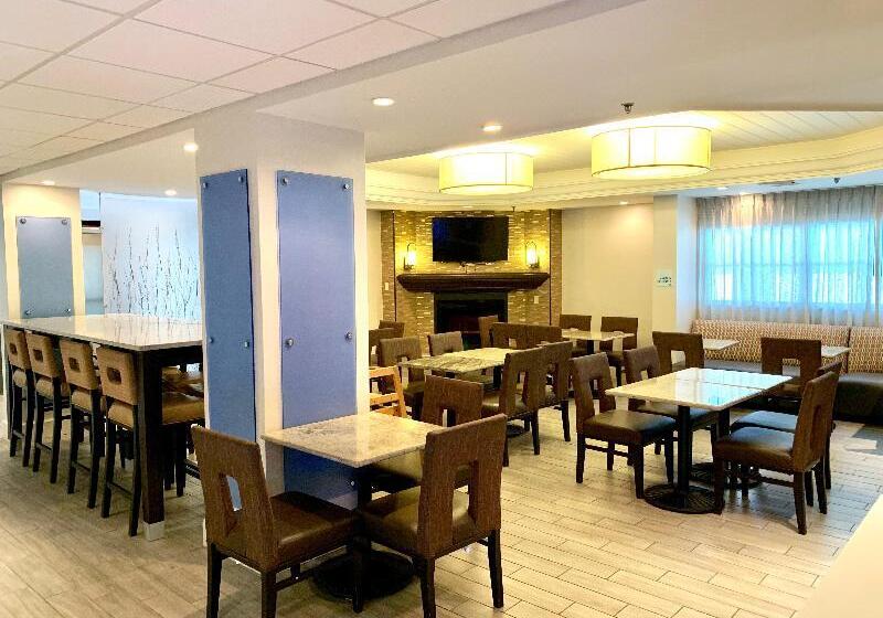 فندق Holiday Inn Express Tallahassee, An Ihg