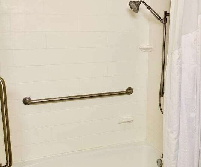 فندق Holiday Inn Express Tallahassee, An Ihg