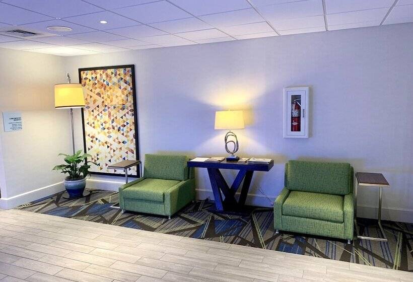 فندق Holiday Inn Express Tallahassee, An Ihg