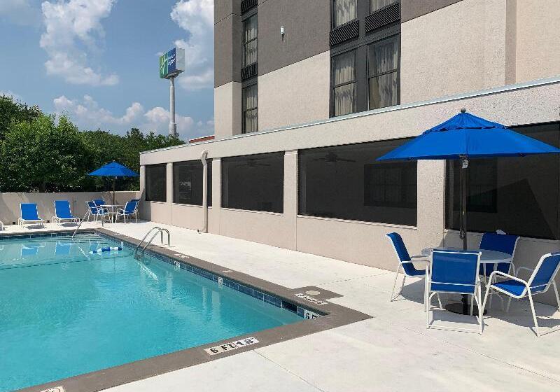 فندق Holiday Inn Express Tallahassee, An Ihg