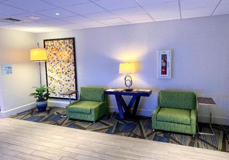 فندق Holiday Inn Express Tallahassee, An Ihg