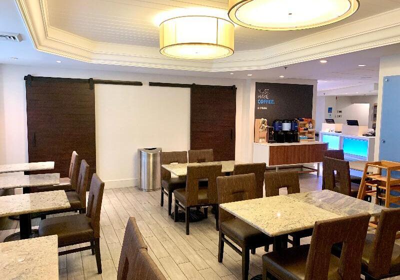 فندق Holiday Inn Express Tallahassee, An Ihg