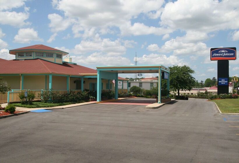Отель Howard Johnson By Wyndham Hattiesburg