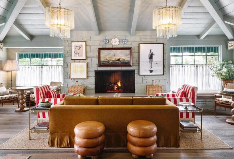 ホテル Le Petit Pali At Ocean Ave