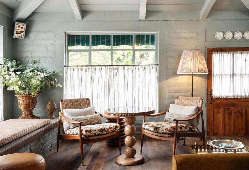 Отель Le Petit Pali At Ocean Ave