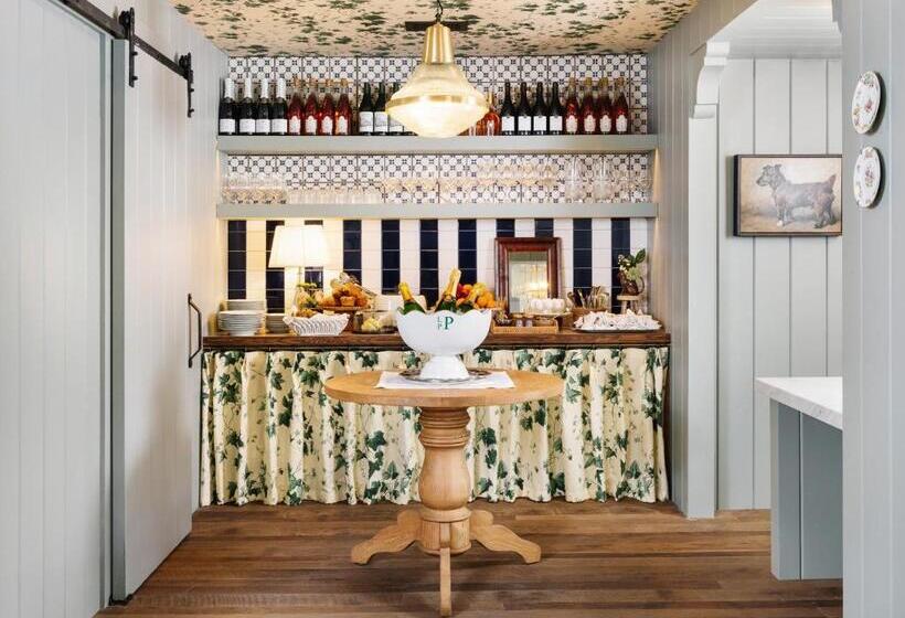 Отель Le Petit Pali At Ocean Ave