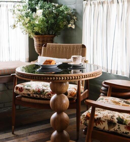 Отель Le Petit Pali At Ocean Ave