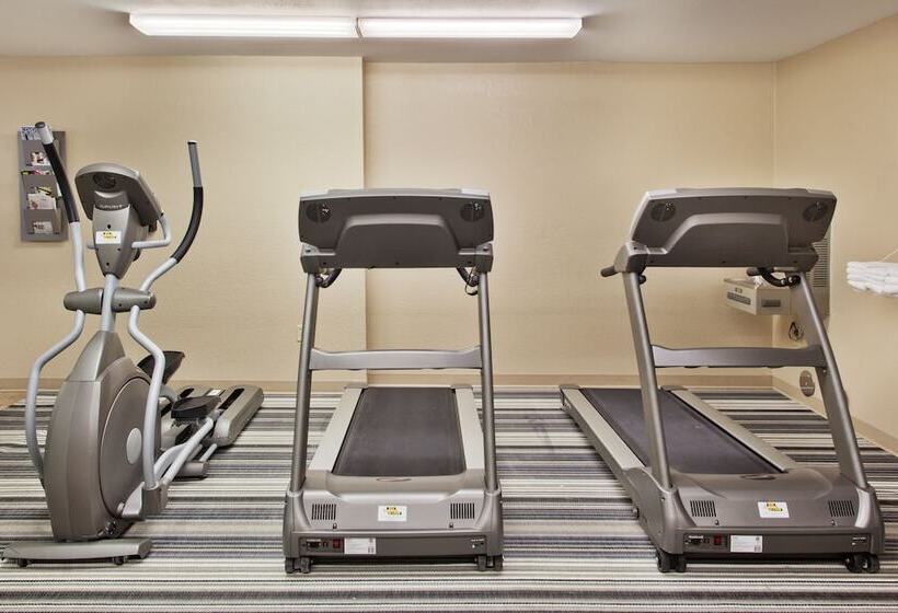 Отель Mainstay Suites Kansas City Overland Park