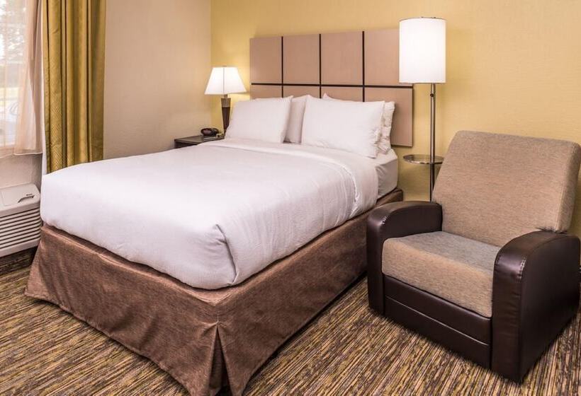 Отель Mainstay Suites Kansas City Overland Park