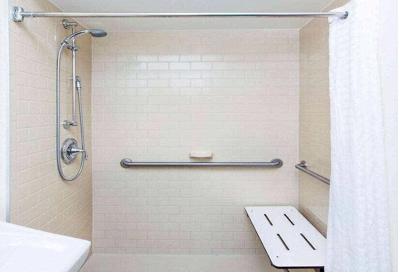 ホテル Mainstay Suites   Wichita Ne