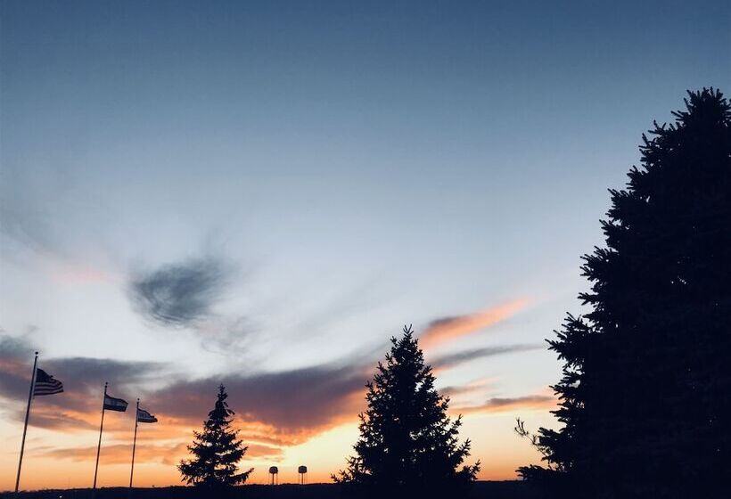 فندق Pinemark Inn Suites Events