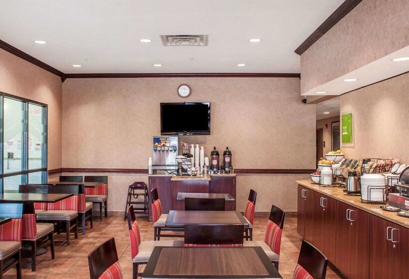 فندق Quality Inn Near Walden Galleria Mall