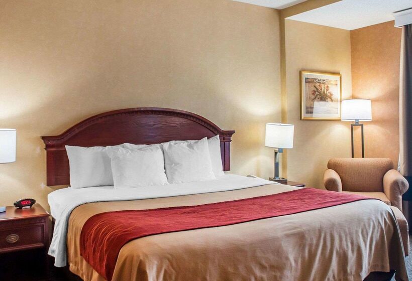 فندق Quality Inn Near Walden Galleria Mall