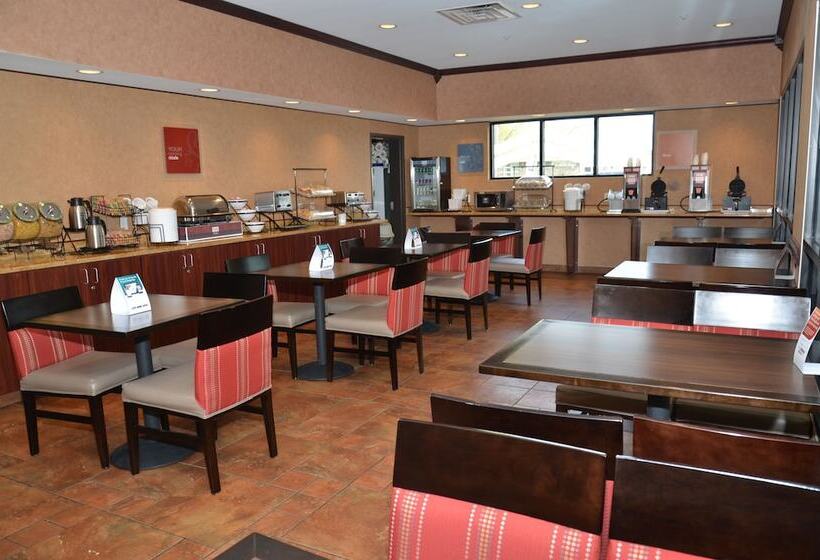 فندق Quality Inn Near Walden Galleria Mall