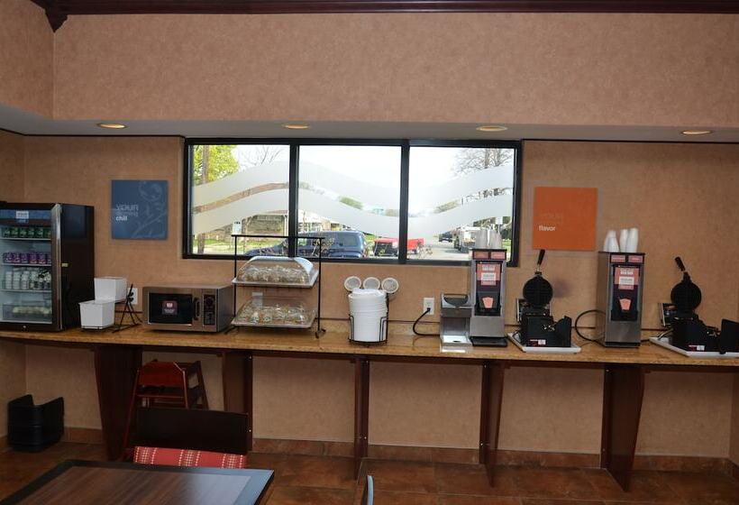 فندق Quality Inn Near Walden Galleria Mall