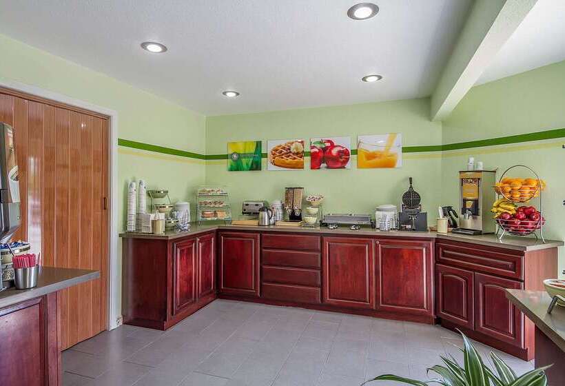 هتل Quality Inn & Suites Capitola By The Sea