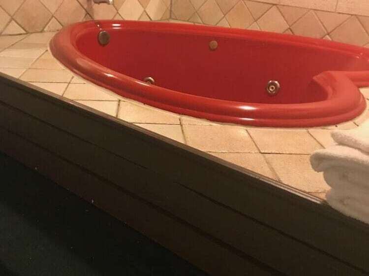 ホテル Red Carpet Inn