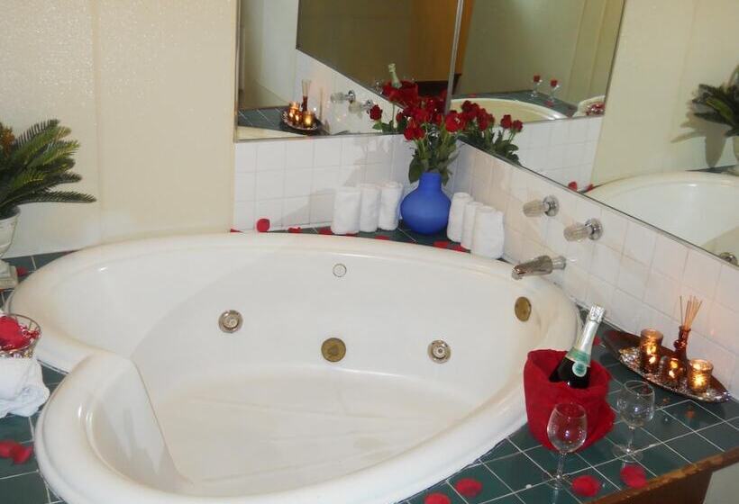 فندق Red Carpet Inn