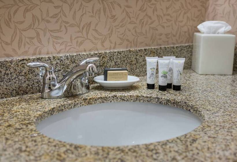 Red Lion Hotel Yakima Center