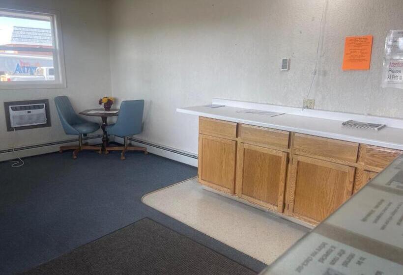 ホテル Riverside Inn