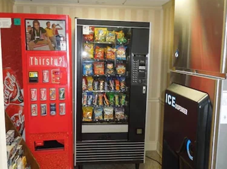 ホテル Rockville Centre Inn