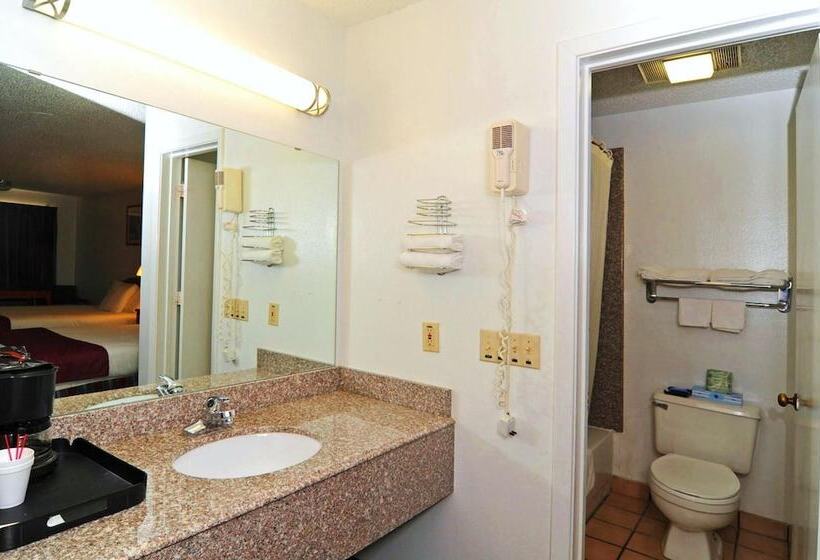 هتل Sagamar Inn