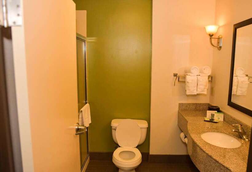 Отель Sleep Inn & Suites
