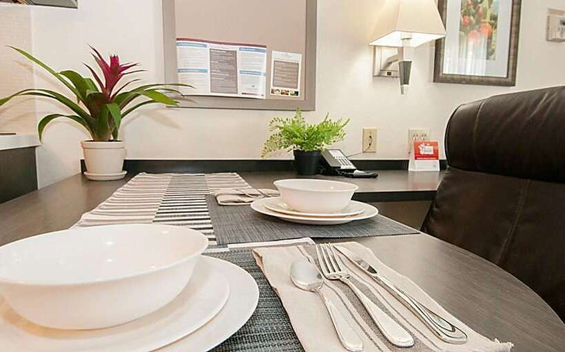 בית מלון כפרי Sonesta Simply Suites Anaheim