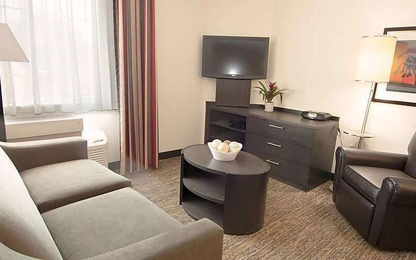 فندق Sonesta Simply Suites Anaheim