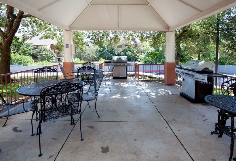 هتل Sonesta Simply Suites Austin The Domain Area