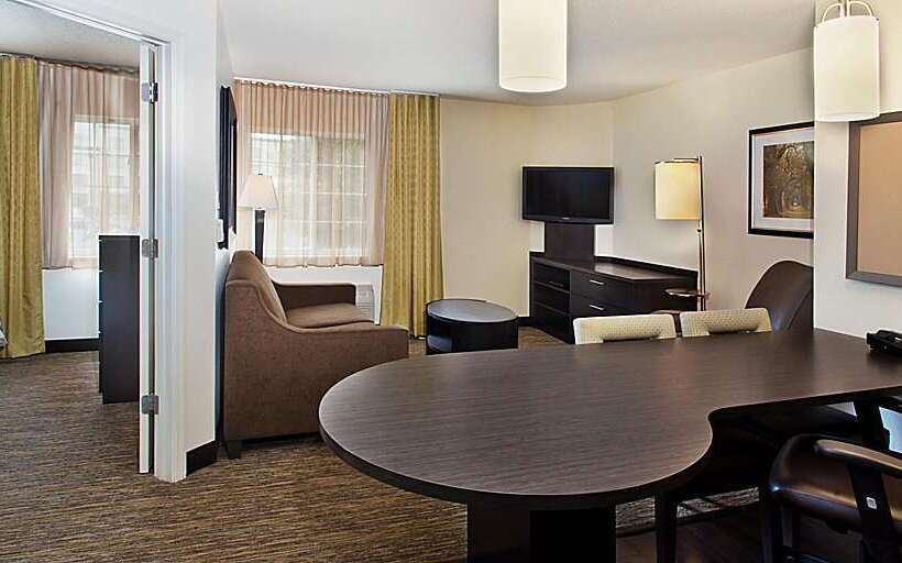 هتل Sonesta Simply Suites Austin The Domain Area