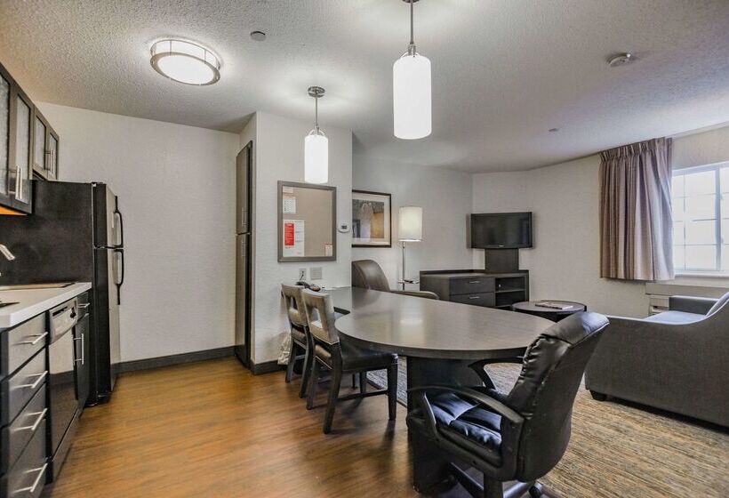 ホテル Sonesta Simply Suites Birmingham Hoover