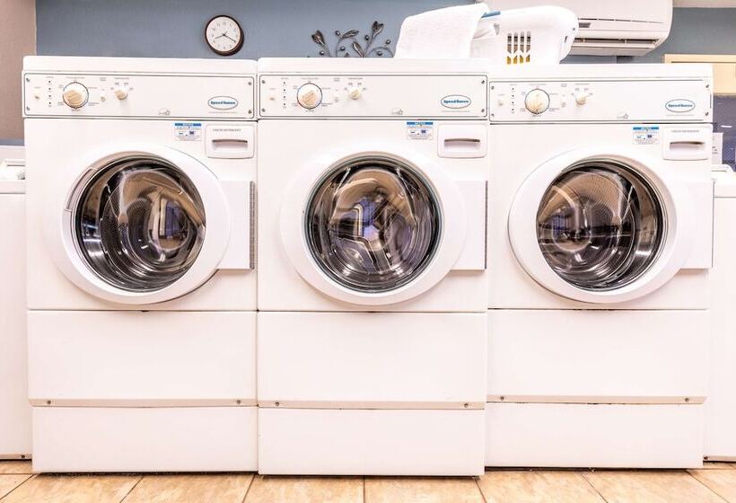 בית מלון כפרי Sonesta Simply Suites Chicago Libertyville