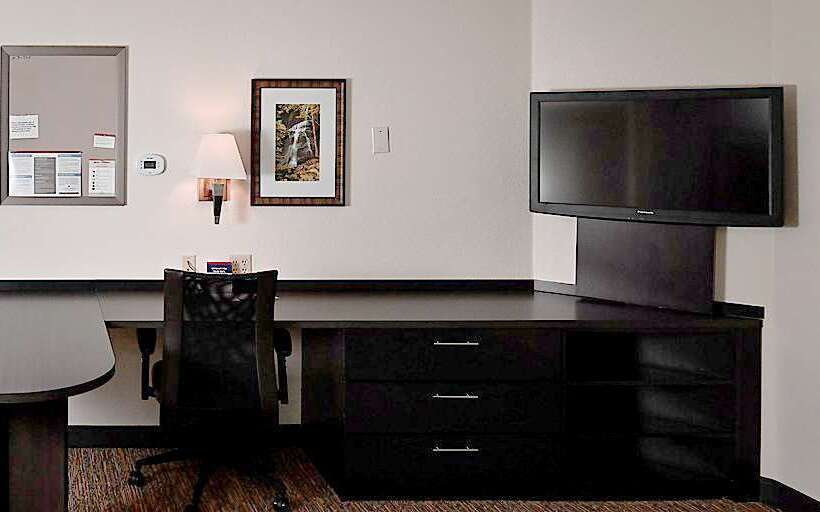 فندق Sonesta Simply Suites Clearwater