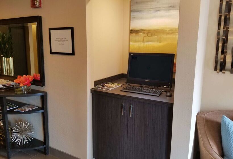 בית מלון כפרי Sonesta Simply Suites Dallas Galleria