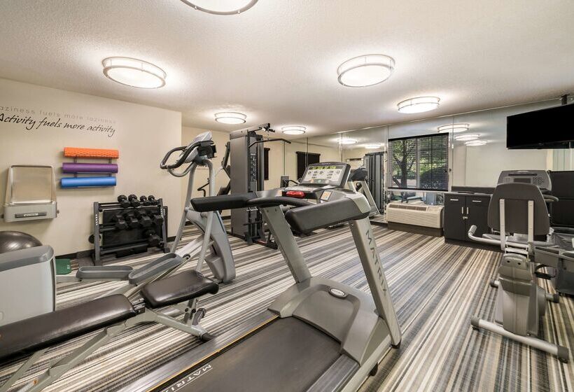 酒店 Sonesta Simply Suites Hampton