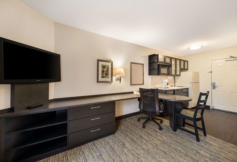 酒店 Sonesta Simply Suites Hampton