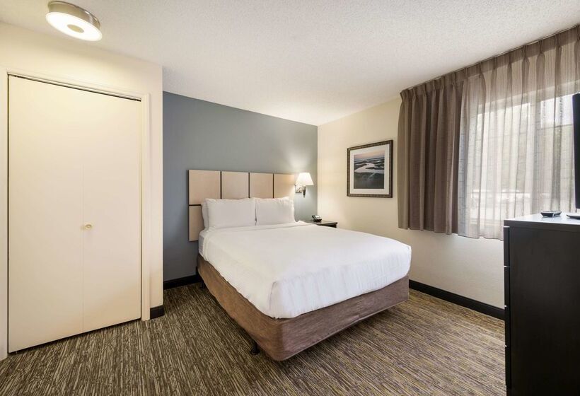 酒店 Sonesta Simply Suites Hampton