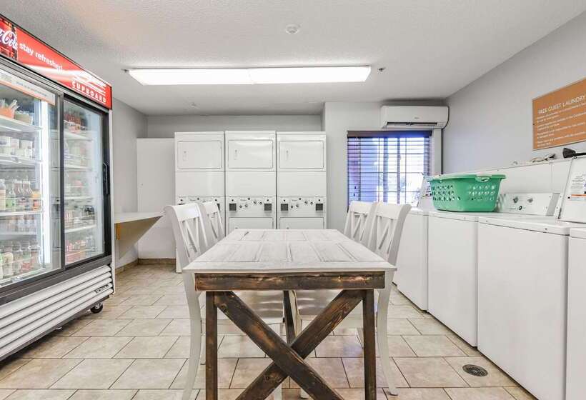 هتل Sonesta Simply Suites Huntsville Research Park