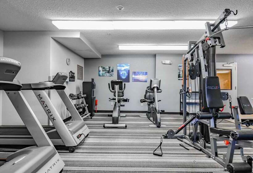 Отель Sonesta Simply Suites Huntsville Research Park