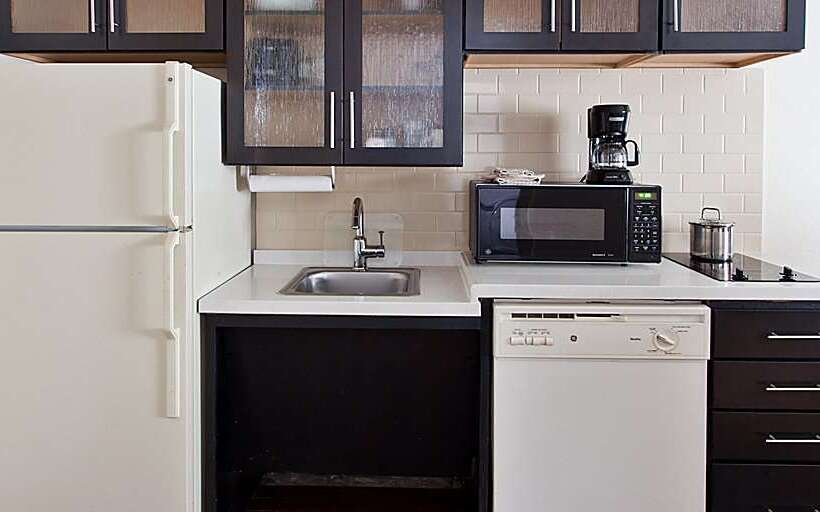 Отель Sonesta Simply Suites Huntsville Research Park