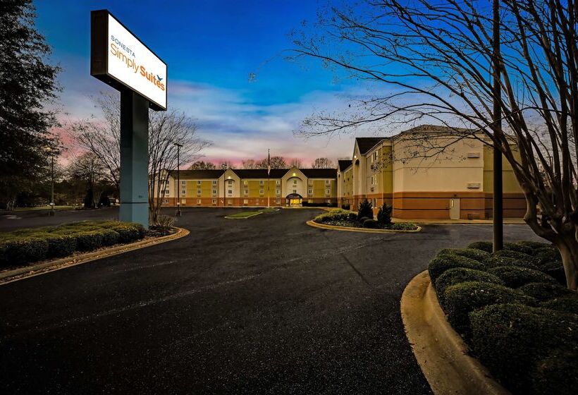 Отель Sonesta Simply Suites Huntsville Research Park