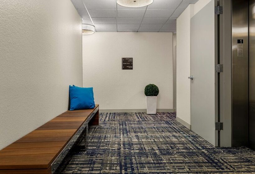 فندق Sonesta Simply Suites Irvine East Foothill