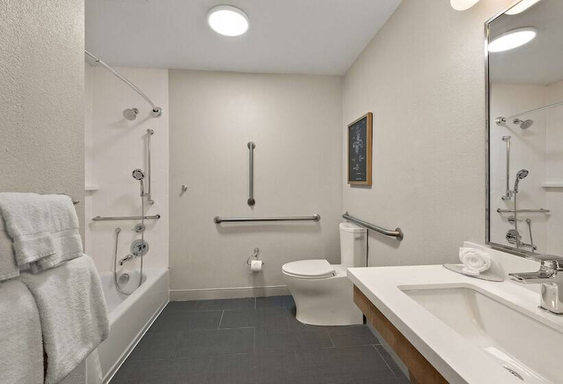 فندق Sonesta Simply Suites Irvine East Foothill