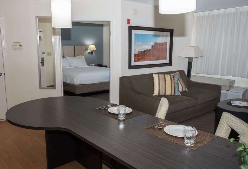 فندق Sonesta Simply Suites Irvine Spectrum