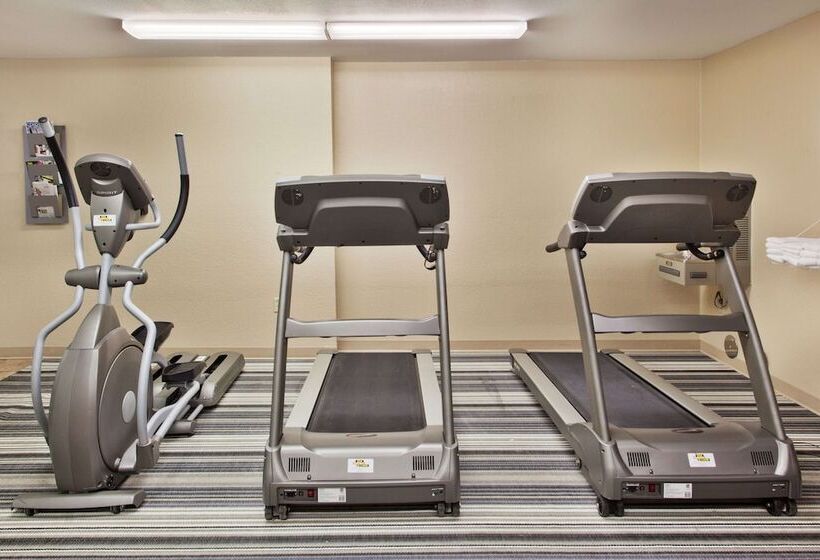 Отель Sonesta Simply Suites Knoxville