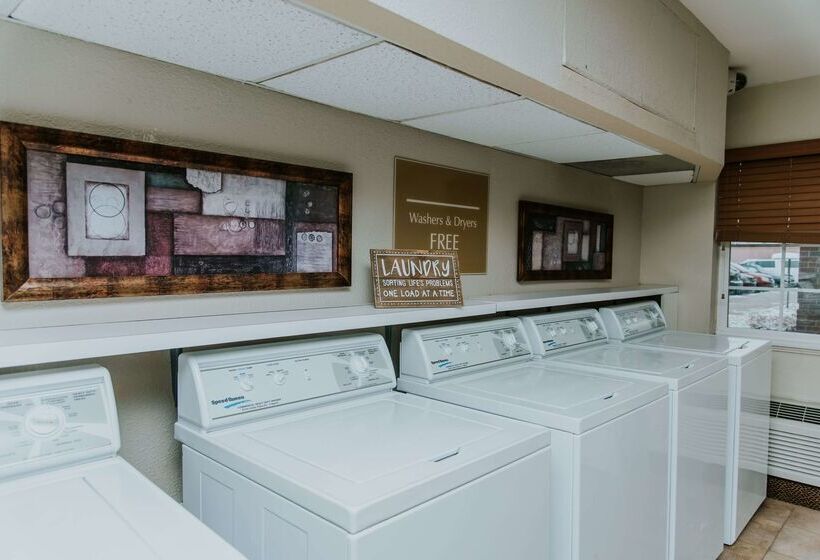 ホテル Sonesta Simply Suites Minneapolis Richfield